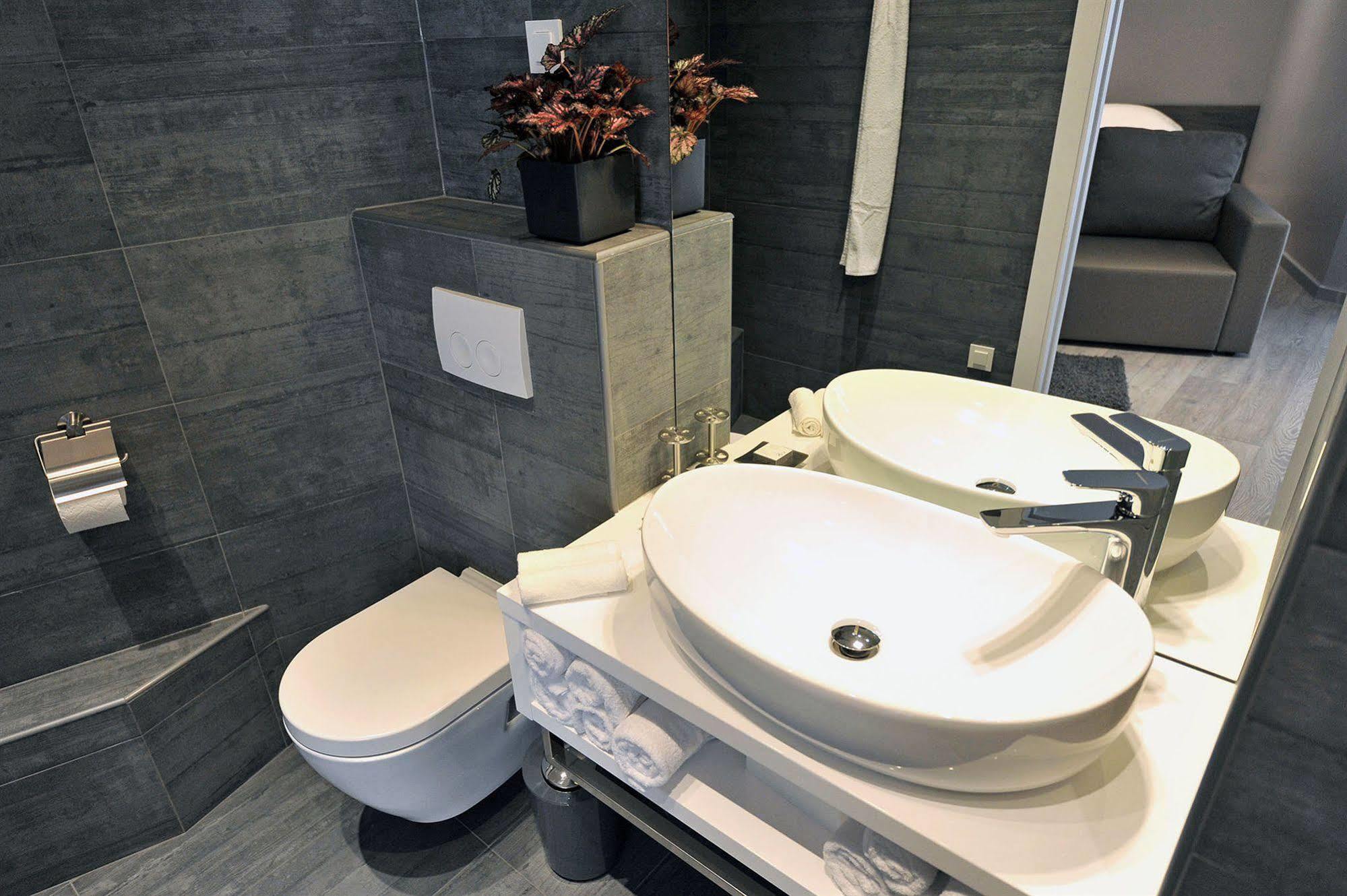 Apartments & Rooms Lavandula Exclusive Zadar Bagian luar foto